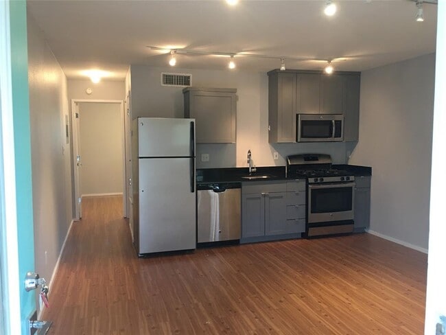 Photo - 5306 Woodrow Ave Apartamento Unidad 111