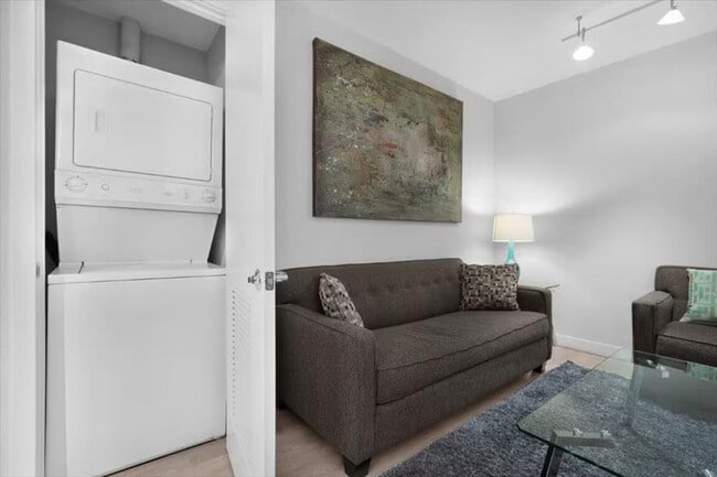 Photo - 1456 H St NW Unit ID1039932P