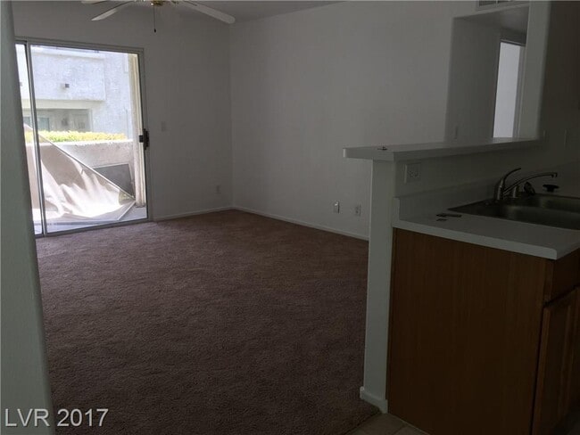 Building Photo - 3095 Casey Dr