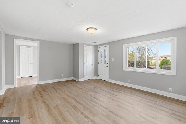 Photo - 48925 Chisleytown Rd