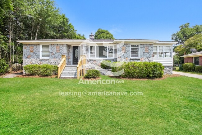Building Photo - 3417 Belvedere Dr