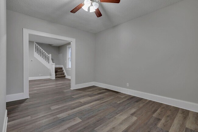 Photo - 293-295 Woodrow Ave Unit 293