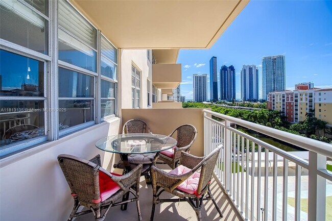 Photo - 250 174th St Unit 801