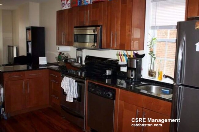 Photo - nice 3 bed in South End