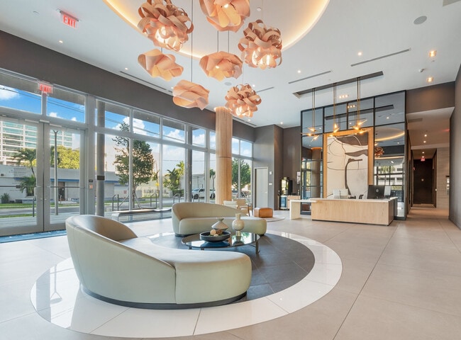 Crest at Pinecrest apartments — community photo