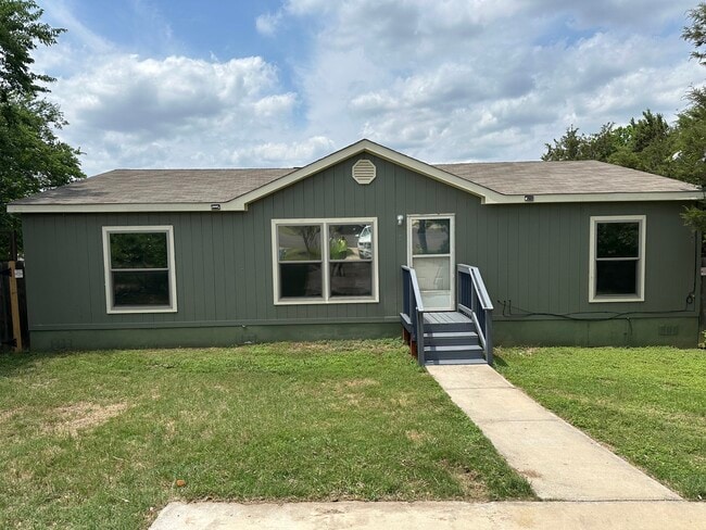 Photo - 7208 Comstock Cv House
