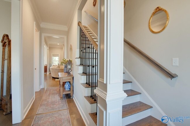 Photo - 349 Lionel Allen Wy