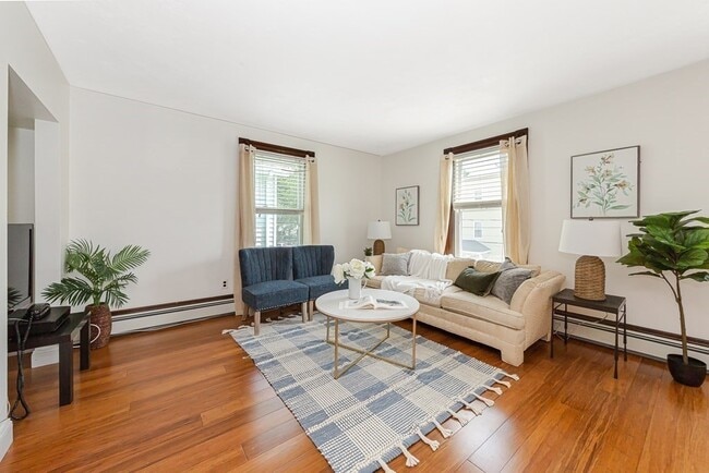 Photo - 90 Francis St Unit D