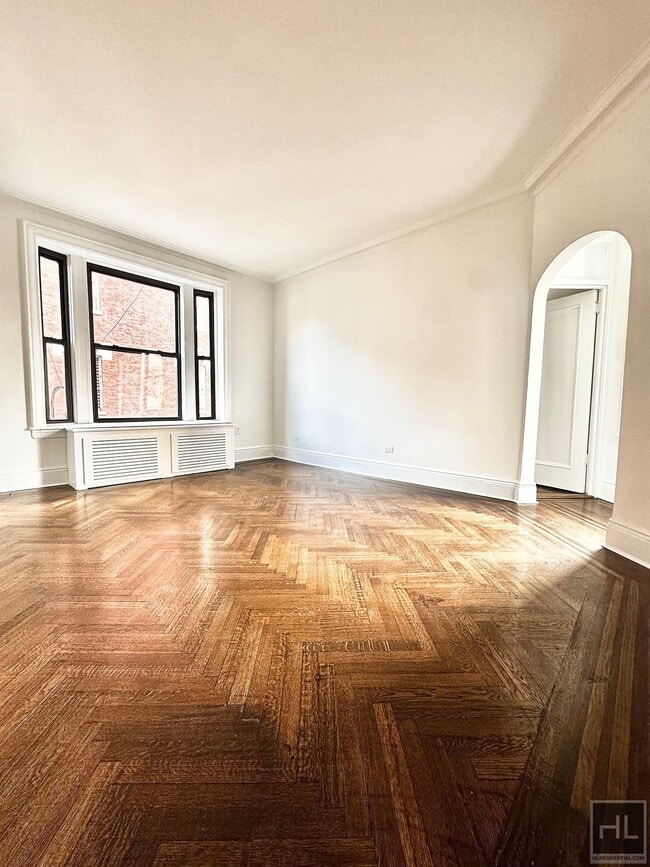 Building Photo - WEST 72 STREET Unit 6D