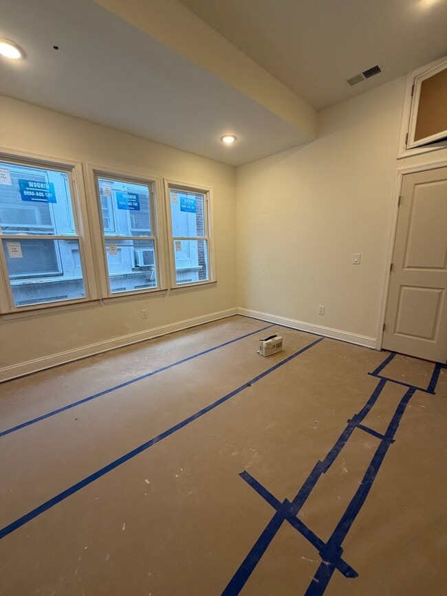 Photo - 4417 N 9th St Unit Rear