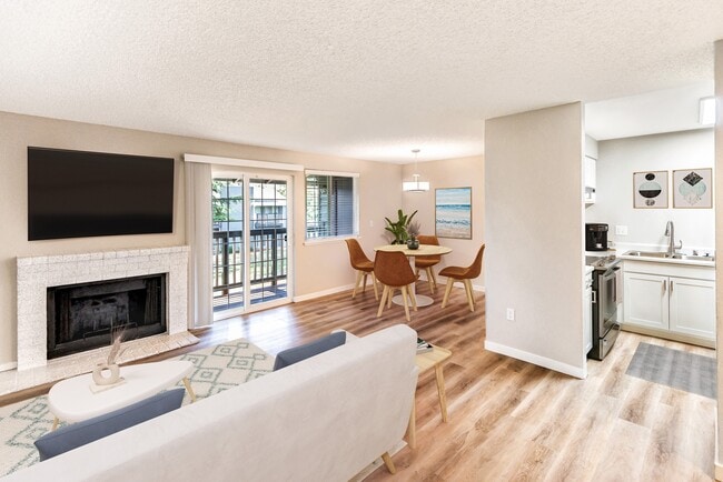 Riverside Park Apartments