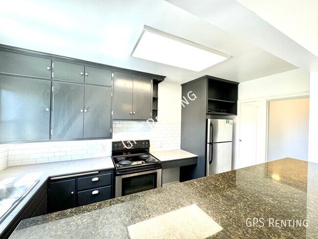 Photo - Close to Everything! Garage and Bonus Rooms!