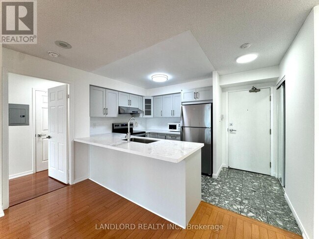 Photo - 109 Front St E Unité 911