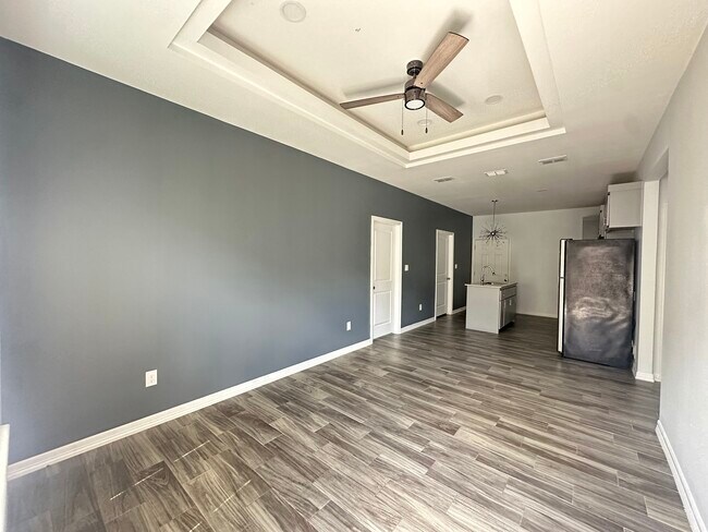 Photo - 3924 Las Vistas Ln