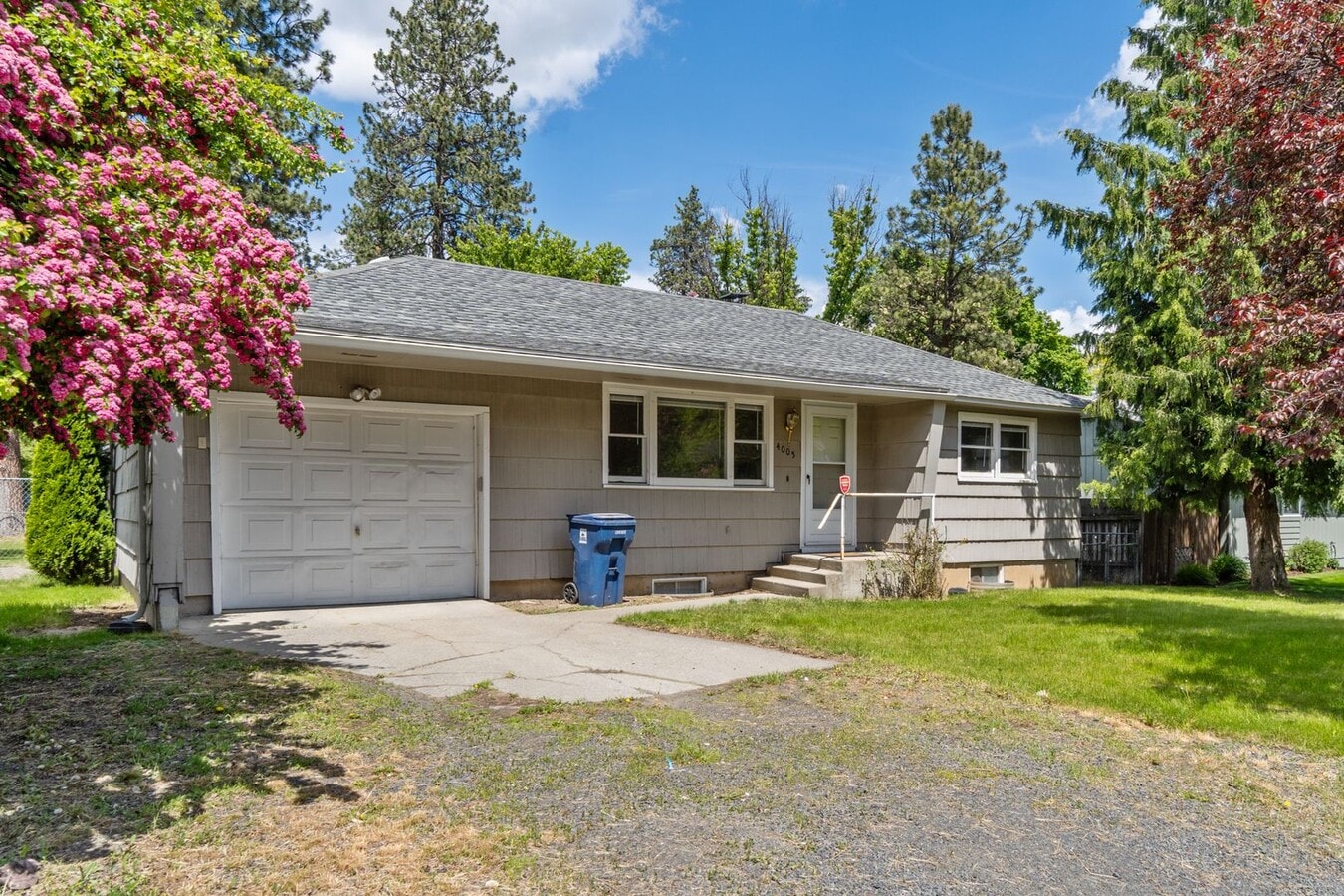 Single Family Home on Spokanes South Hill!! - Single Family Home on Spokanes South Hill!!