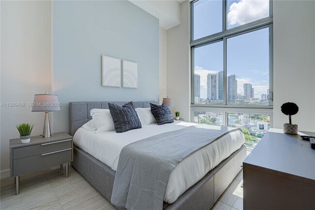 Photo - 3900 Biscayne Blvd Unit S502