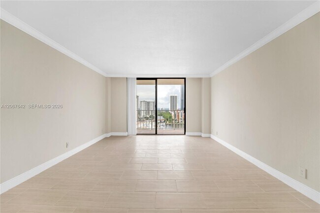 Photo - 290 174th St Unit 1519