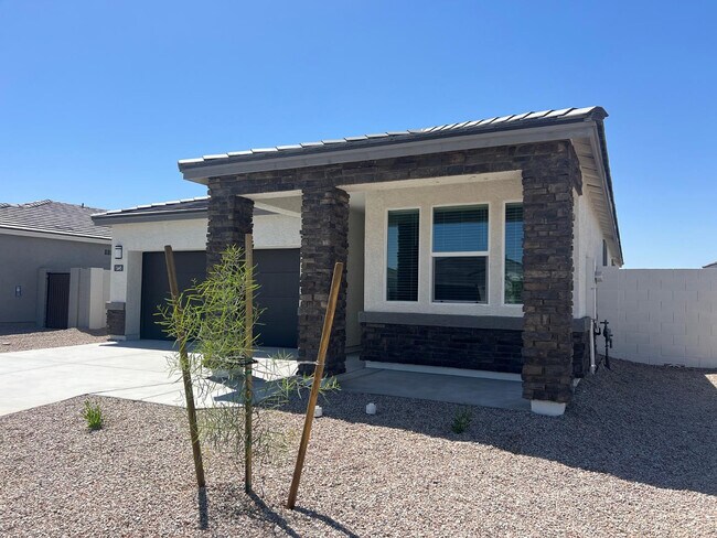 Photo - 15645 W Desert Hollow Dr