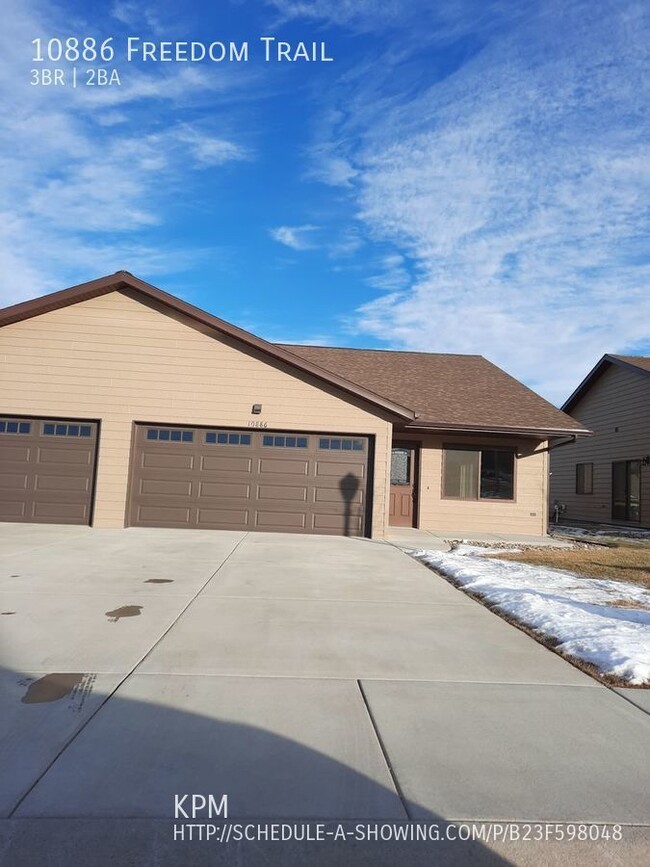 Building Photo - 10886 Freedom Pl