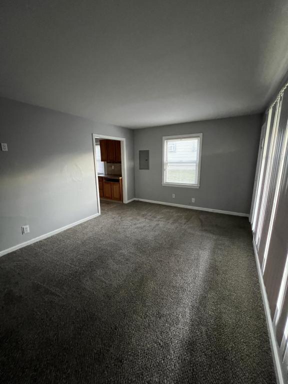 Photo - 635 N Hazelwood Ave