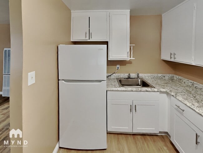 Photo - 5424 St Mark Ave Unit 28