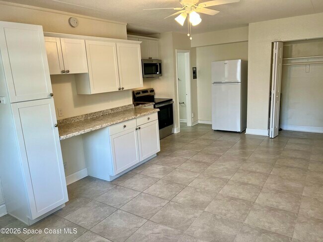 Photo - 1431 Oak St Unidad 10