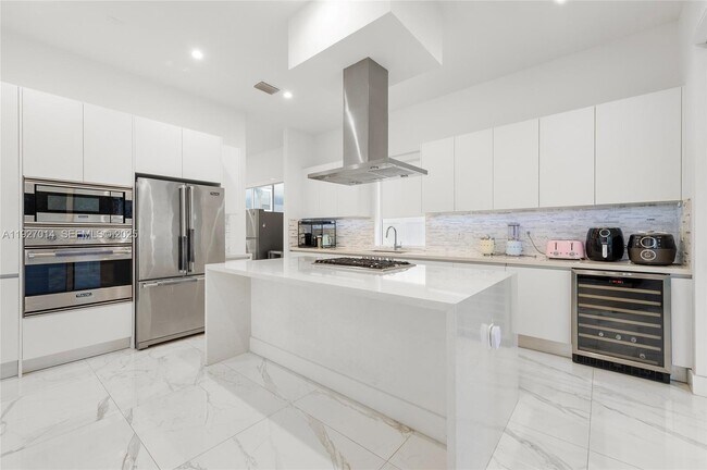 Photo - 7455 NW 103rd Pl