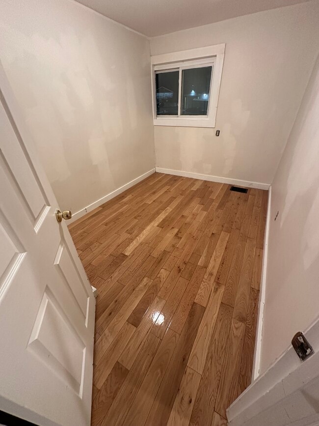 Photo - 72 Linden St Unit #1