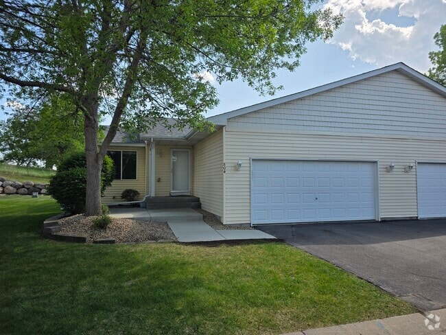 Twin home - 804 Ivy Ridge Ln Rental