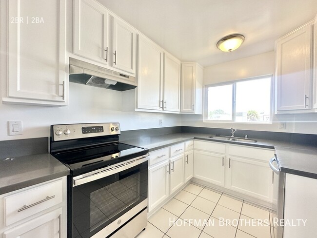 17348 Burbank Blvd Encino, CA 91316 - 17348 Burbank Blvd Encino, CA 91316 Condo Unit 12