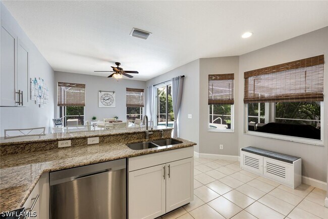 Photo - 697 Crossfield Cir