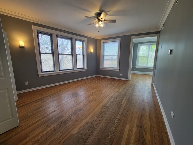 Photo - 1205 W Farwell Ave Unit 3