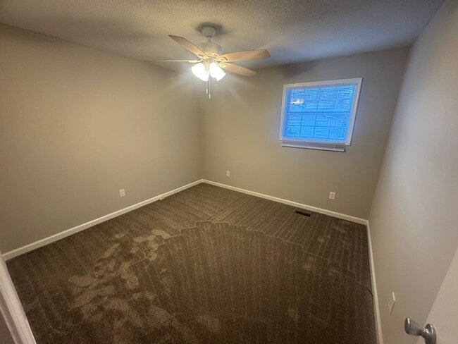 Photo - Adorable 2 Bed 1 Bath Duplex, Available Now! Casa Adosada