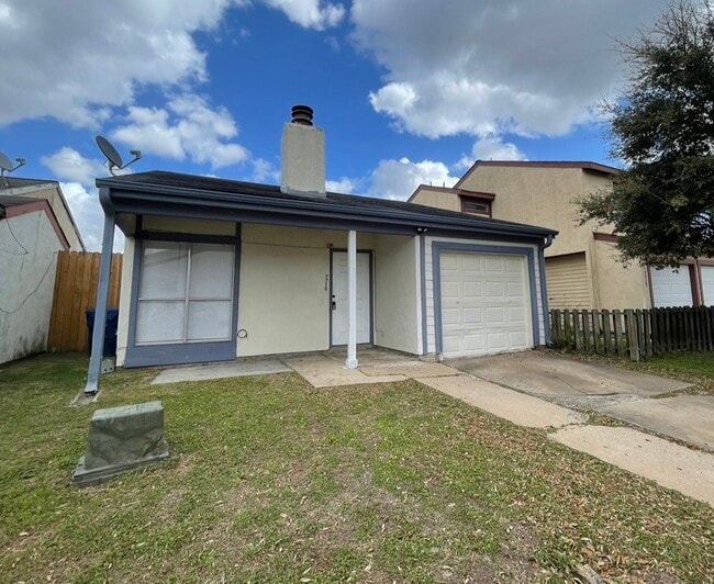 Building Photo - 7715 Rolling Ridge Dr