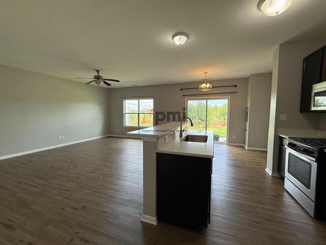 Photo - 7530 E 111th Pl
