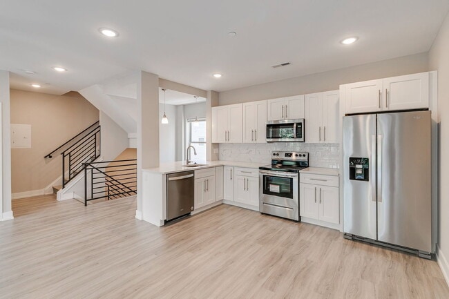 Photo - 2636 Annin St Unit 1
