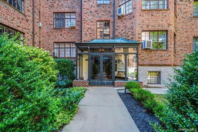 Photo - 38-30 Douglaston Pkwy Unit 2G