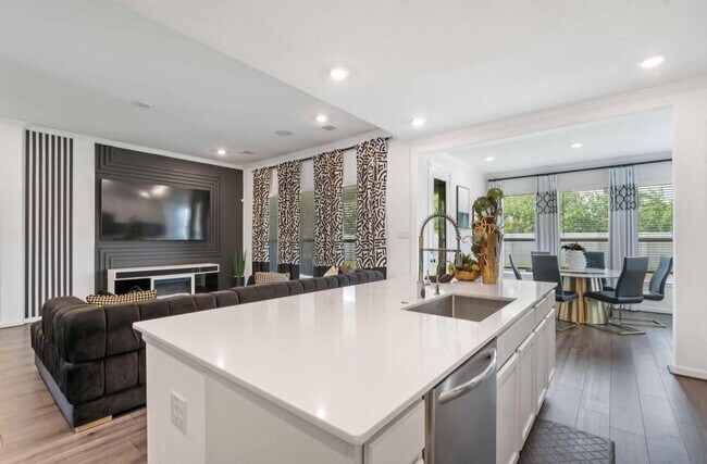 Photo - 4202 Redford Valley Rd