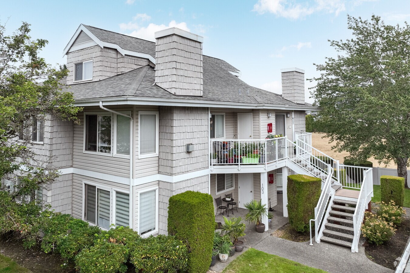 Photo - Windsong Arbor