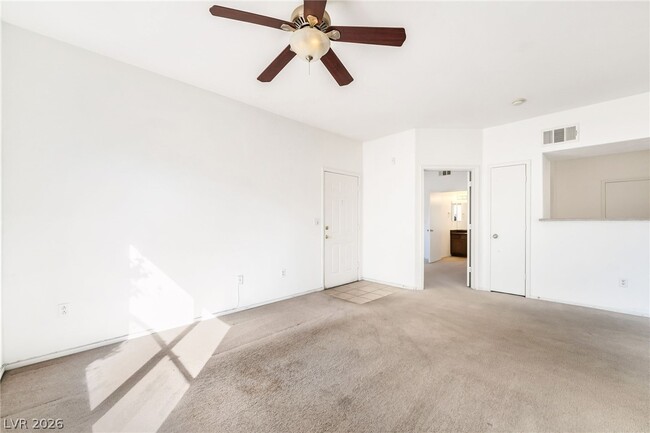 Photo - 45 Maleena Mesa St Unit 315