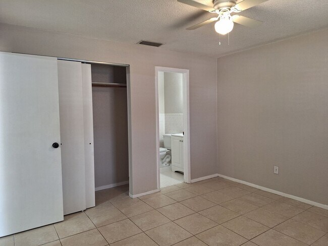 Photo - 3BR 2BA 1 Car Garage, Edgewater