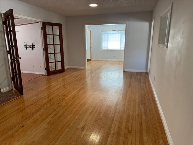 Building Photo - 260 Arnett Ave Rental