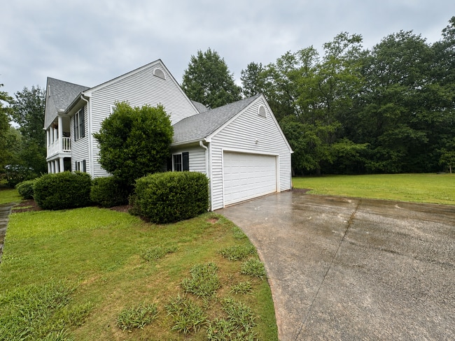 Photo - 303 Berkeley Dr