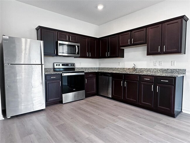 Photo - 959 Grandin St