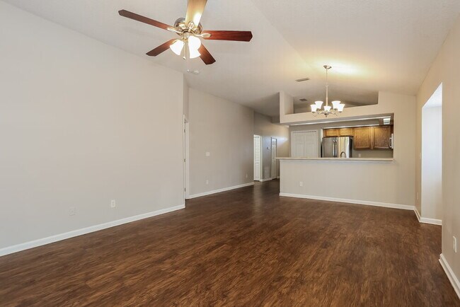 Photo - 10321 Homard Blvd N