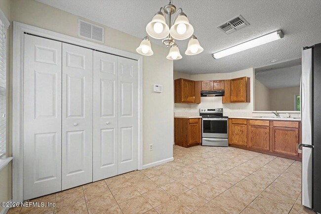 Photo - 10930 Lauren Oak Ln S