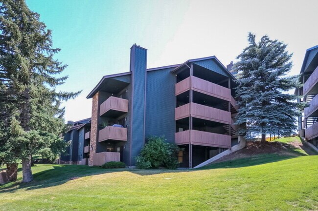 2 Bedroom Park City Condo at Powderwood - 2 Bedroom Park City Condo at Powderwood