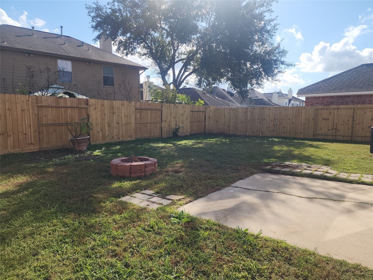 Photo - 10614 Acacia Forest tr