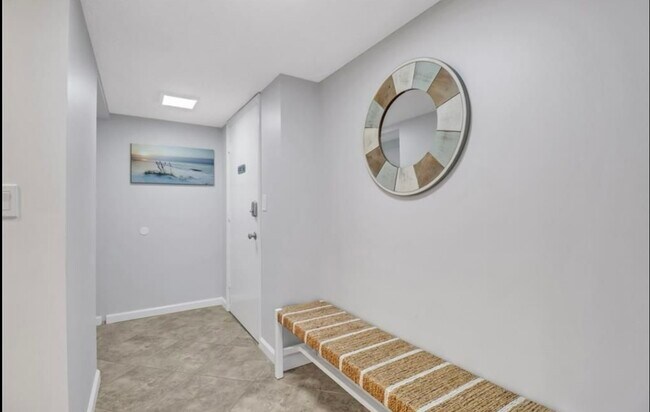 Photo - 5 Bluebill Ave Unidad 203