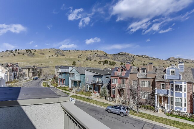 Photo - 440 Laramie Blvd Townhome